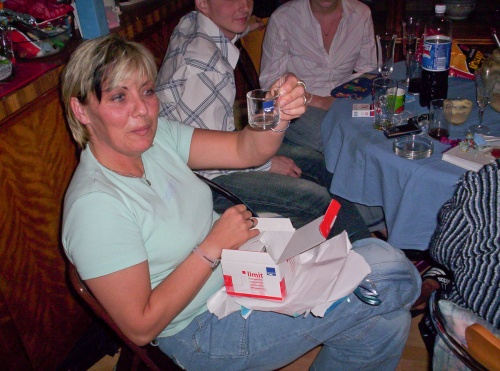 a02-picture2.jpg